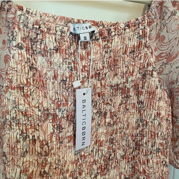 NWT - Baltic Born Manchester Blush Print Smocked Dress - Size S - Picture 4 of 5